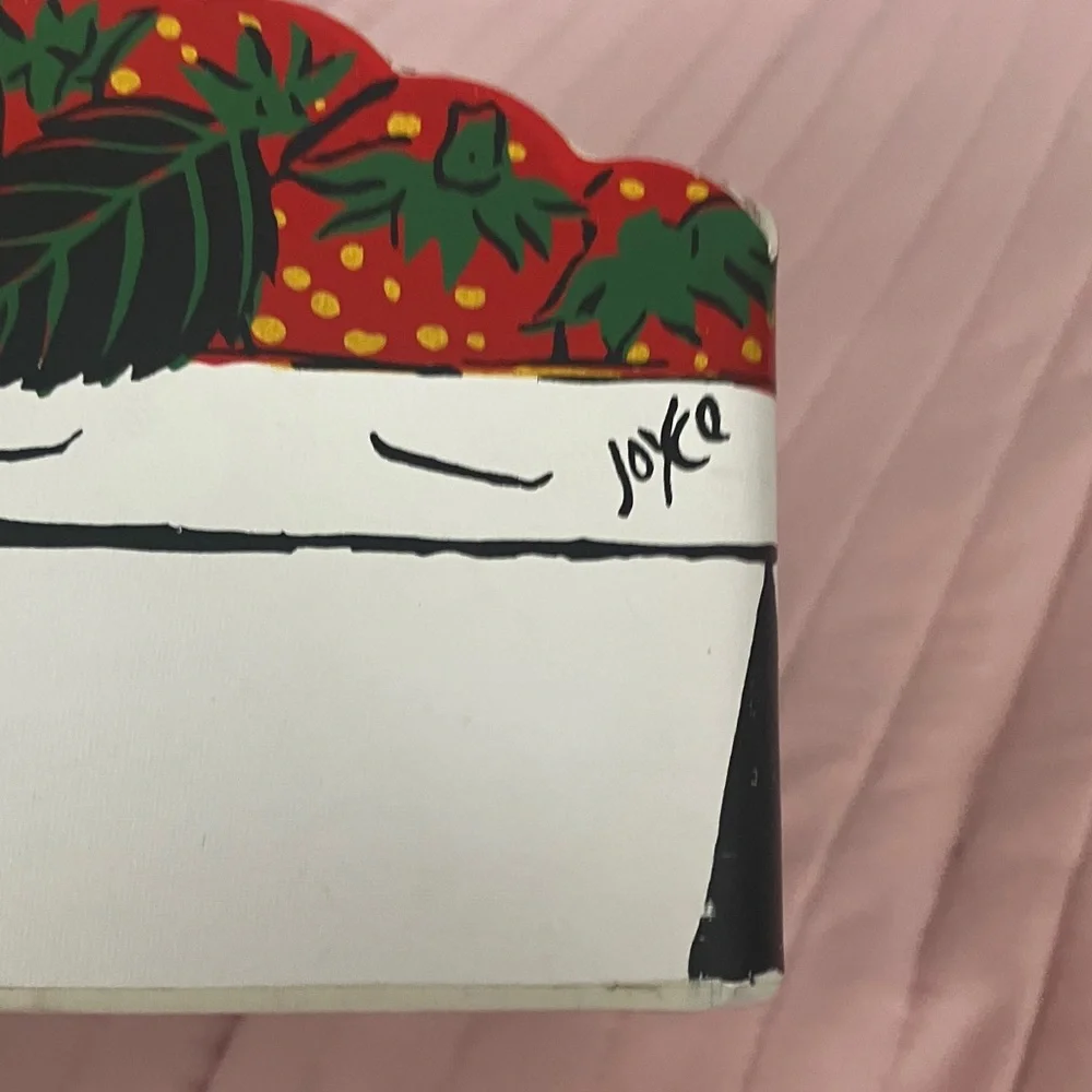 Joyce Miller Original 8” square strawberry  basket vintage 70s RARE